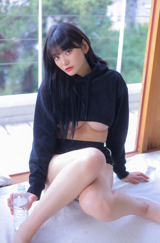 姐姐2019 封面